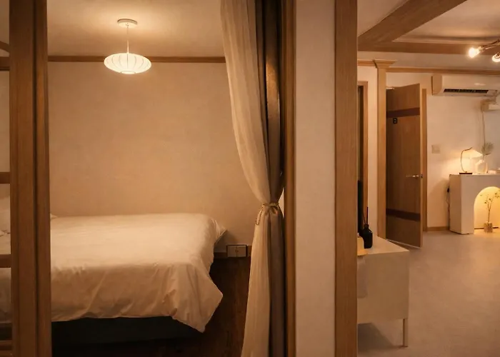연지 White Linen House *