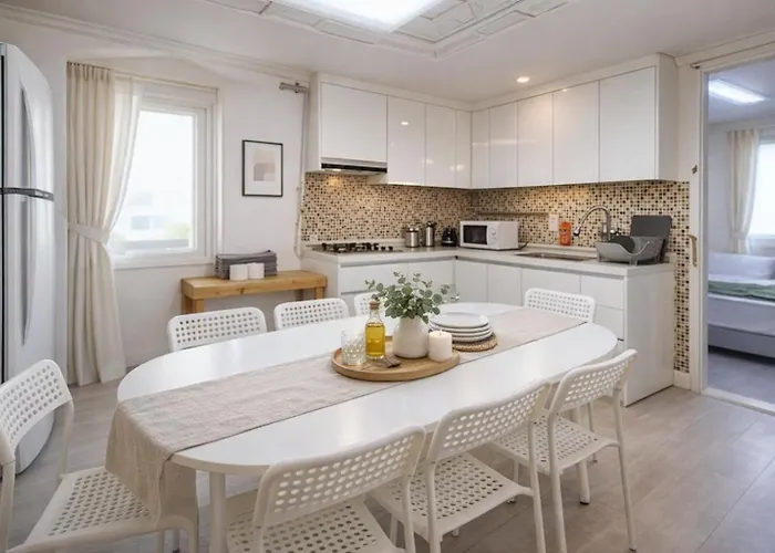 연지 White Linen House Appartement *