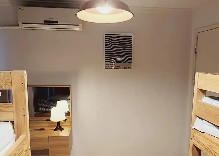 연지 White Linen House